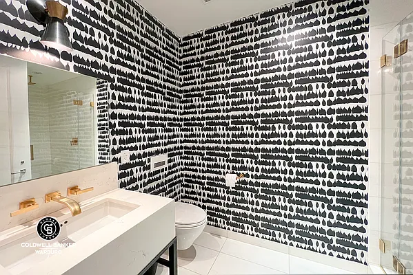 Sold by Coldwell Banker Warburg | media 14