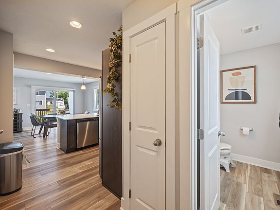 3rd image of 2382 Shadow Creek Cir