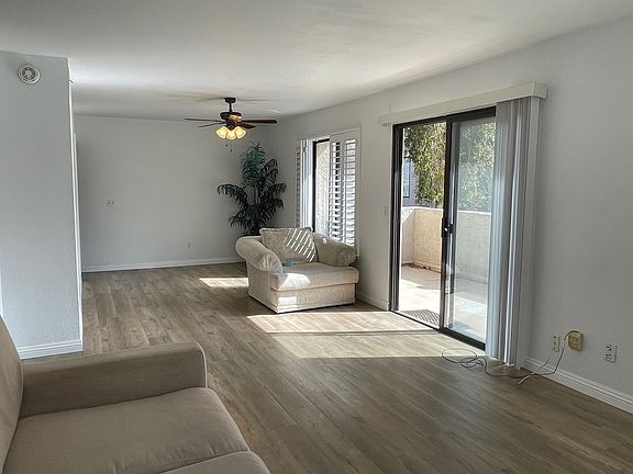 2nd image of 10017 Paseo Montril