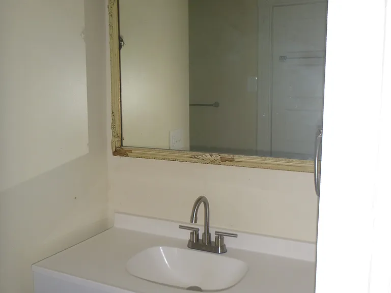 13 Melvin Ave #C — Photo 18