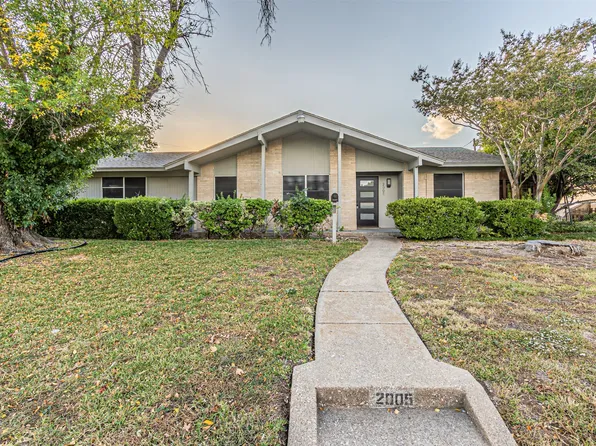 2005 Bamboo St, Mesquite, TX 75150