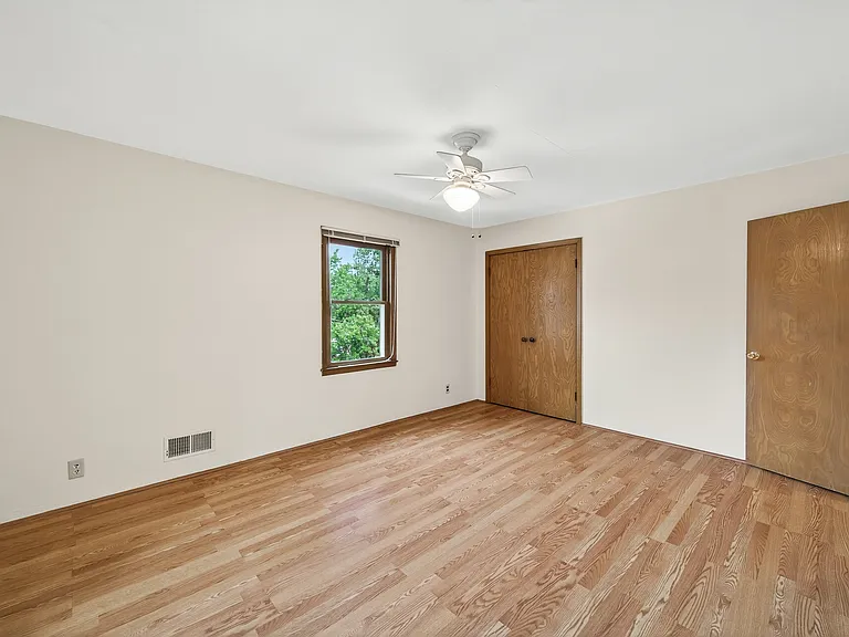 4000 Hayes St NE #2 — Photo 9