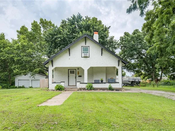6033 Edith Ave, Kansas City, KS 66104