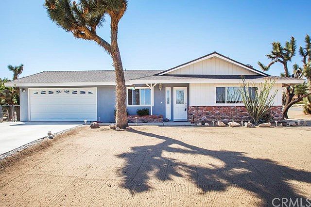1st image of 56739 Desert Gold Dr