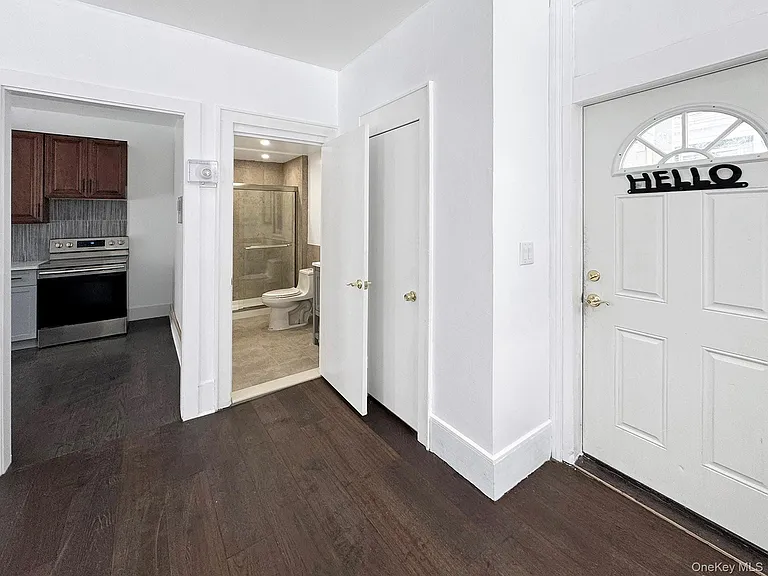 3604 Lexington Ave #7 — Photo 4