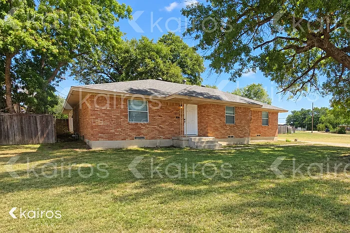 325 W Pleasant Run Rd
