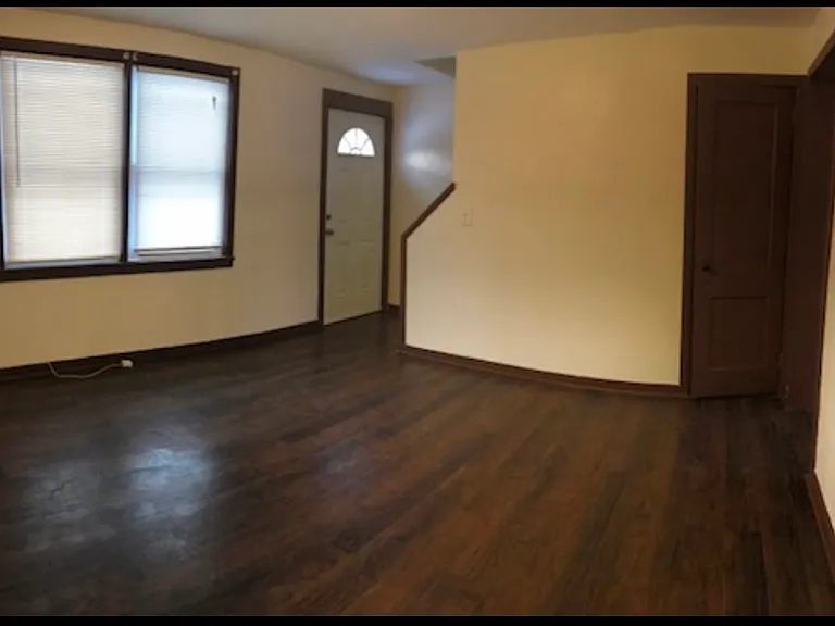 35 Thackeray Ct #35 — Photo 2