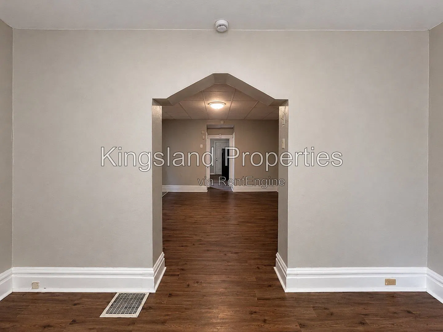 1 bed, 1.0 bath, 884 sqft, $800 — Photo 4