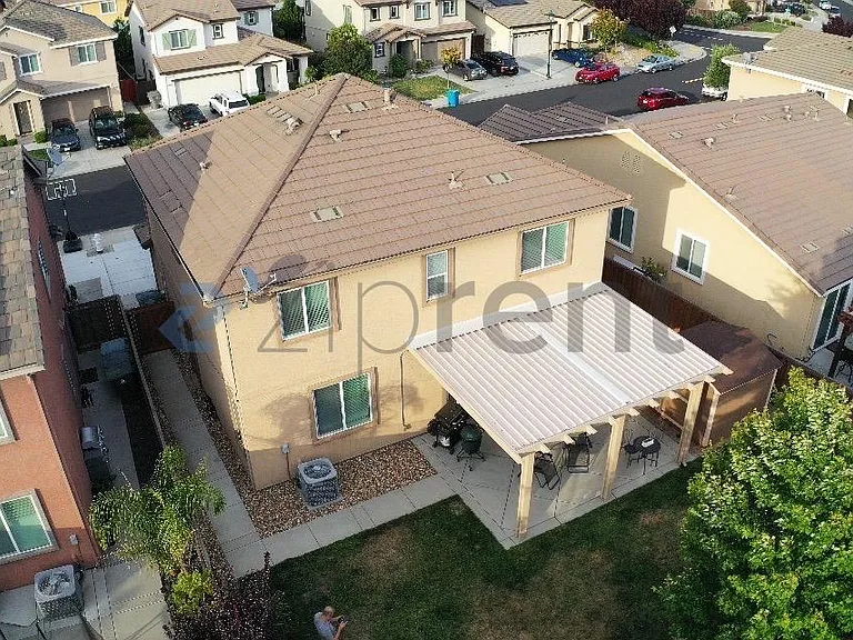 8018 Finchley Ct — Photo 44