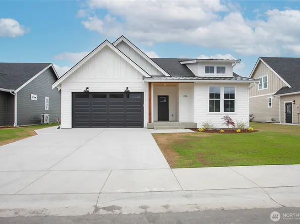 316 W 3rd Street, Everson, WA 98247