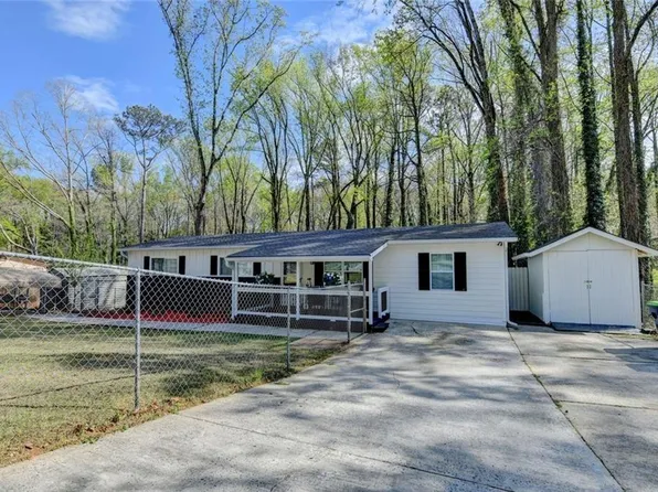 551 Oak Hills Rd SW, Mableton, GA 30126