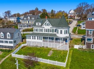 14 Gallops Hill Rd, Hull, MA 02045