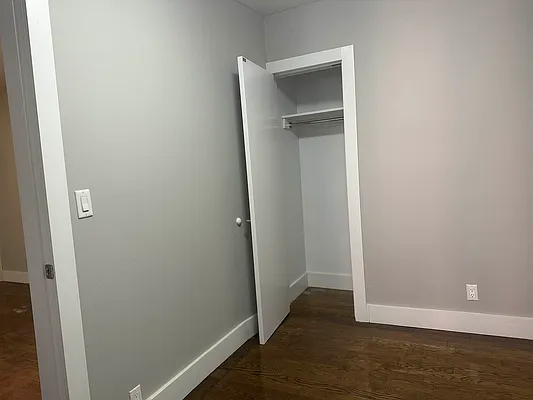 Rented by Premier One Realty LLC | media 7