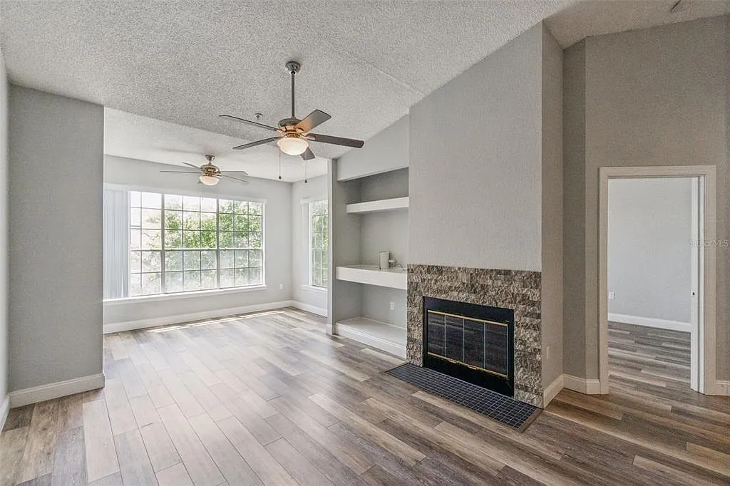 1 bed, 1.0 bath, 721 sqft, $1,400 — Photo 3