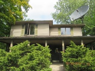 658 Division St, Huntington, IN 46750