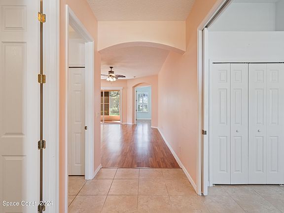5th image of 3672 Carambola Cir