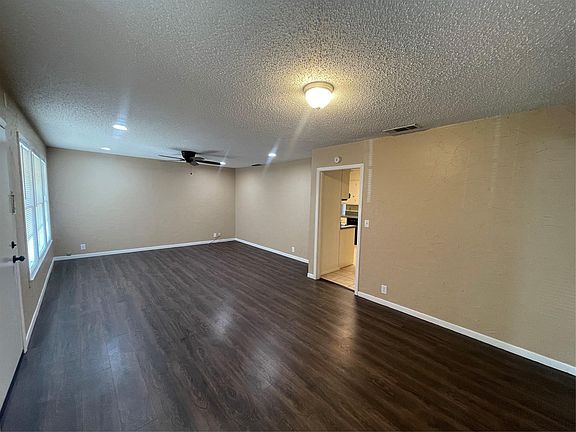 4th image of 303 Aikens St