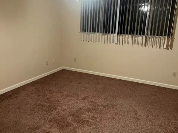 3700 Maserati Dr APT 4, Modesto, CA 95356