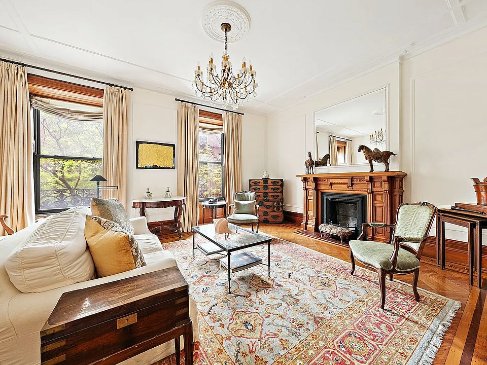 1st image of 136 W 16th St APT 3E