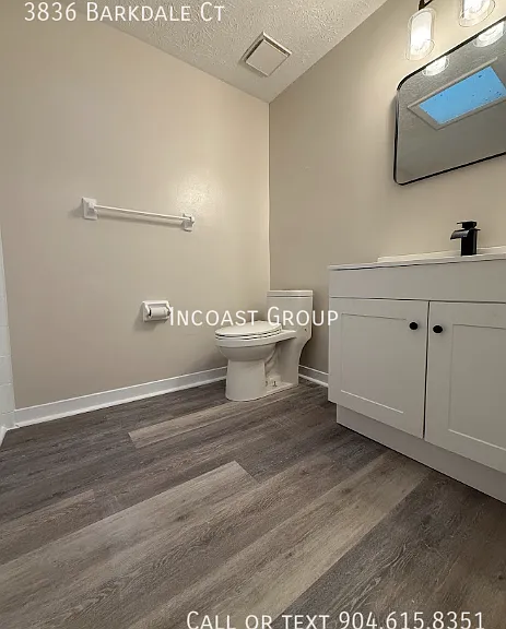 3836 Barkdale Ct — Photo 11