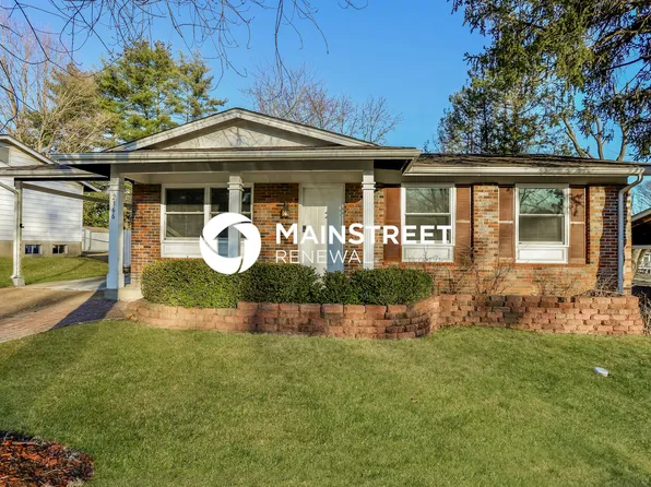 2366 Wesford Dr, Maryland Heights, MO 63043