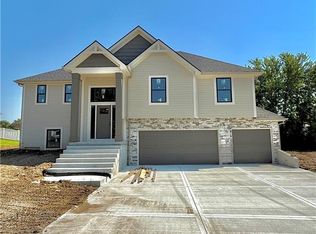 12408 Morgan St, Excelsior Springs, MO 64024