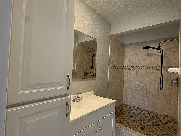5159 Picadilly Circus Ct — Photo 16