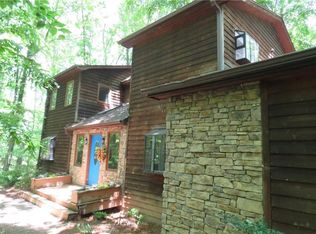 7013 Discovery Ln, Walkertown, NC 27051