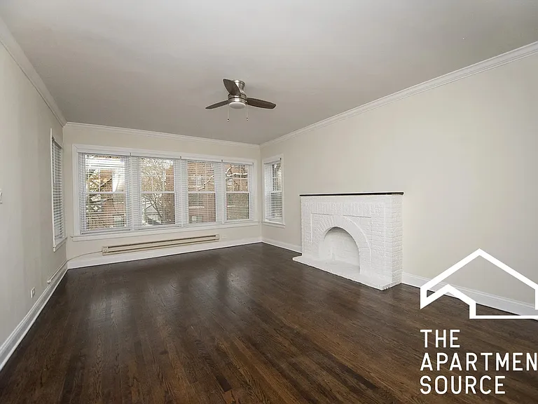 1130 Maple Ave #1 — Photo 4