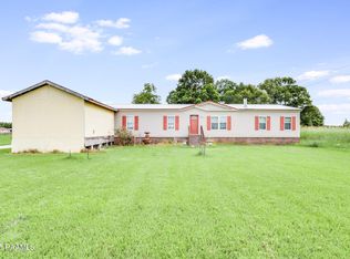 2747 Peach Bloom Hwy, Church Pt, LA 70525