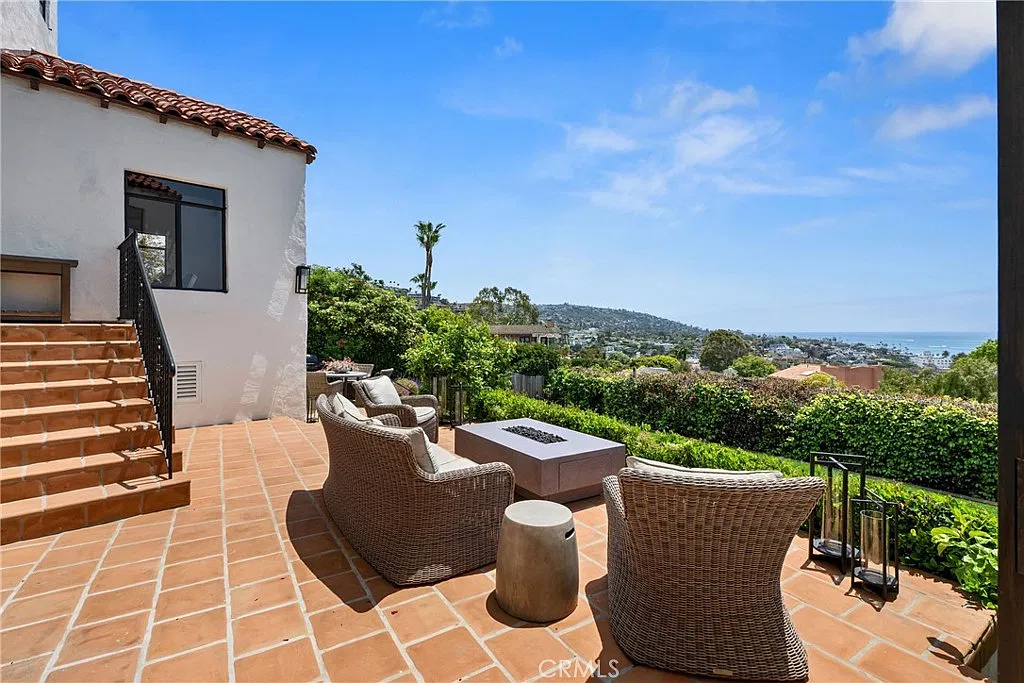 4 bed, 4.5 bath, 3550 sqft, $30,000 — Photo 4