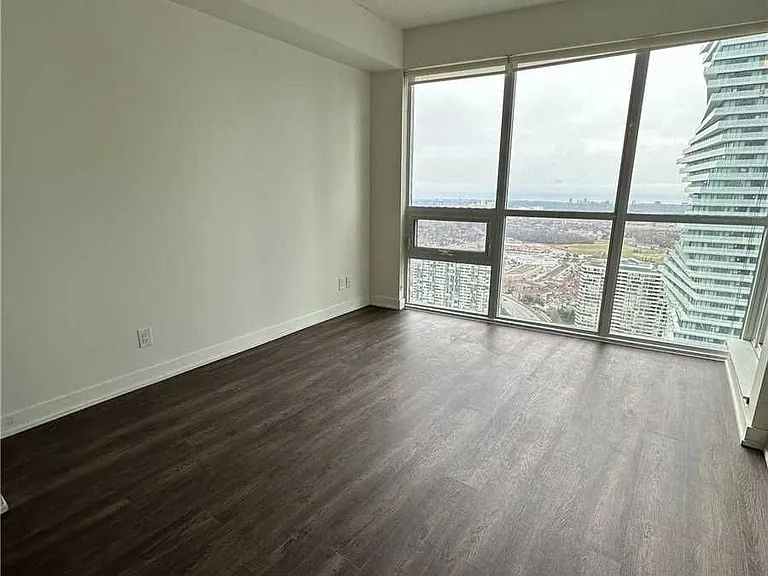 510 Curran Pl #3710 — Photo 8