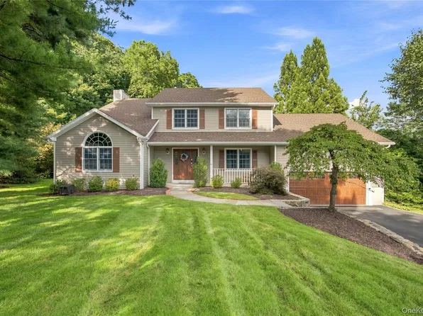 3868 Briarhill Street, Mohegan Lake, NY 10547
