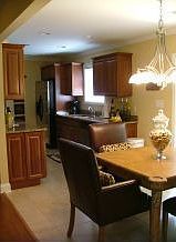 5th image of 215 Bridgewater Ct