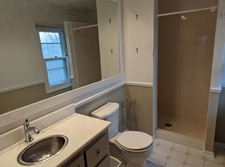 8861 Greenhill Ln, Greendale, WI 53129