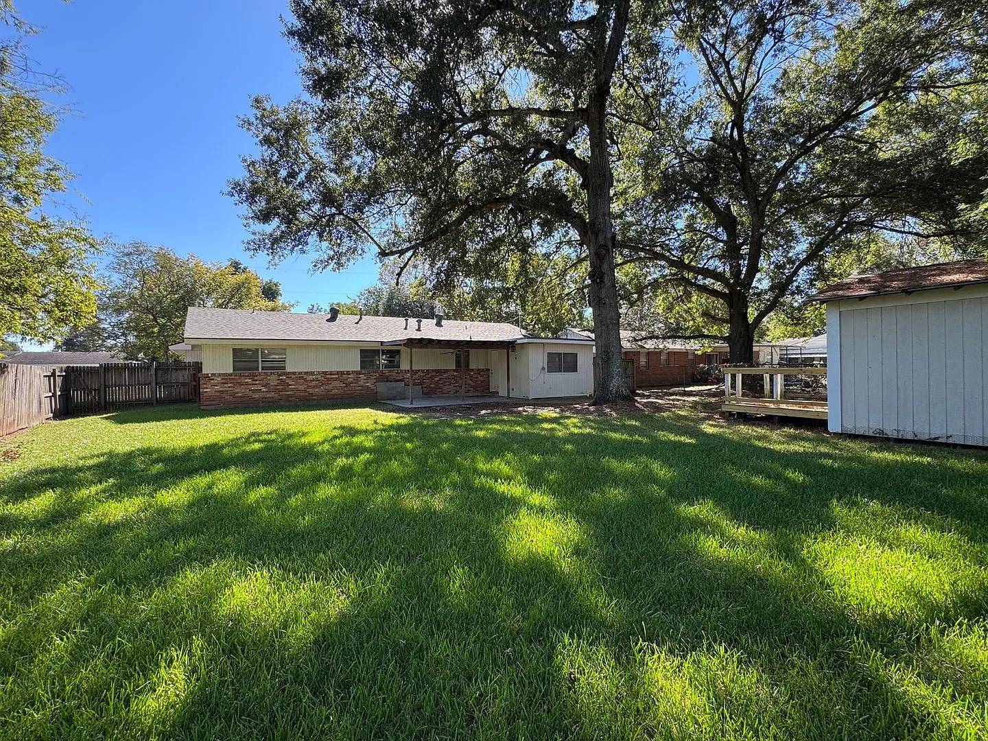 Single Family Residence — Photo 2