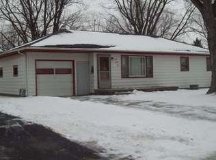 725 Jonette Ave, Bradley, IL 60915