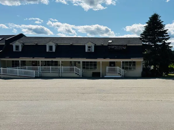 748 Calef Hwy #4, Barrington, NH 03825