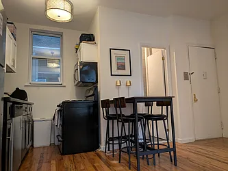 Rented by Brick Real Estate