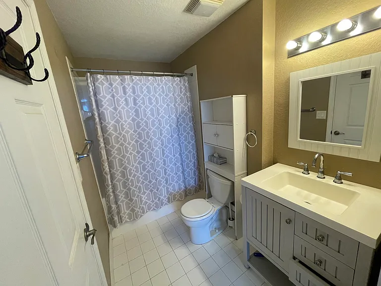 1801 N Flagler Dr #928 — Photo 18