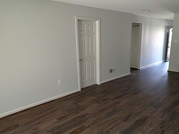 5th image of 405 Westridge Dr