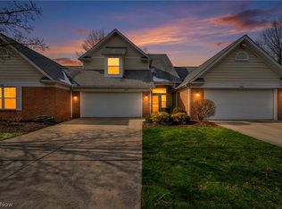 2564 Woodruff Ct, Westlake, OH 44145