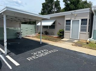 250 Rosery Rd NW APT 337D, Largo, FL 33770