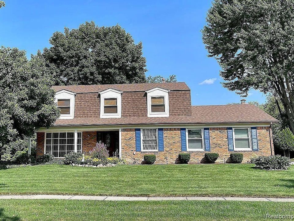 1st image of 5184 Hertford Dr