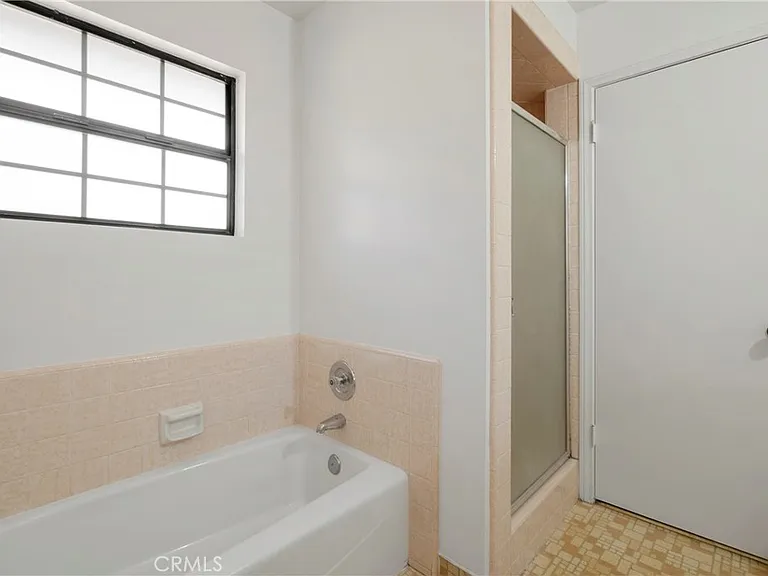 8331 Grand Ave — Photo 22