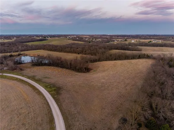 LOT 1 NW Moore Rd, Kansas City, MO 64153