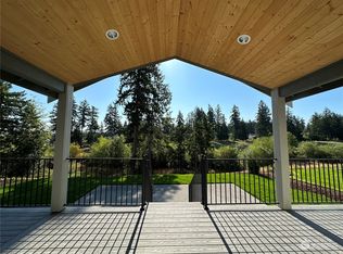 4326 Caddyshack Dr NE, Lacey, WA