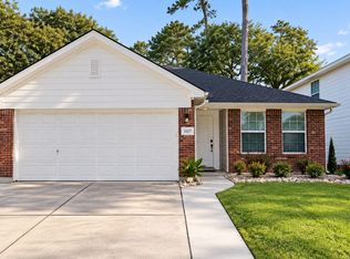 15 Thicket Grove Pl, Conroe, TX 77385
