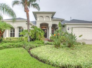 2736 Lake Valley Pl, Zephyrhills, FL 33544