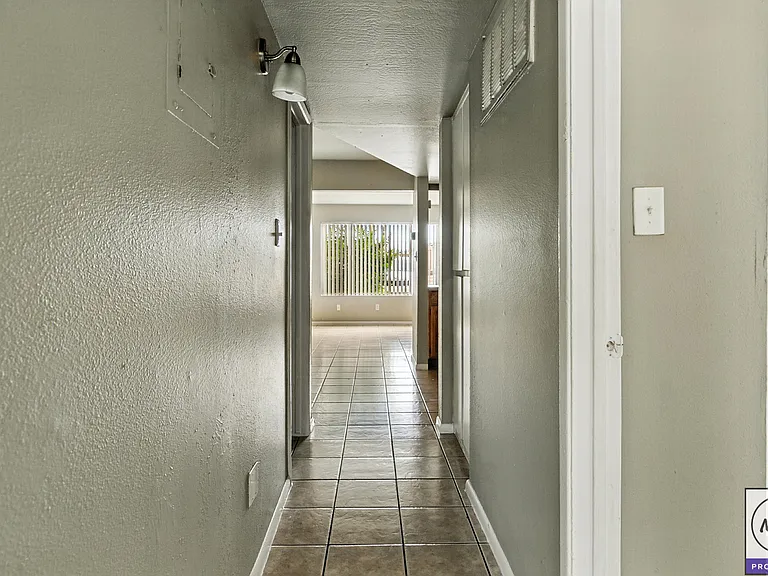 Avante Pointe — Photo 20